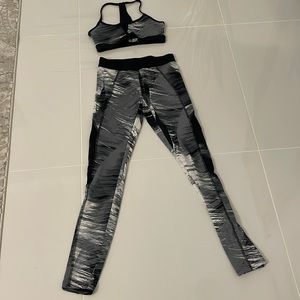 Forever 21 work out sports bra and pants